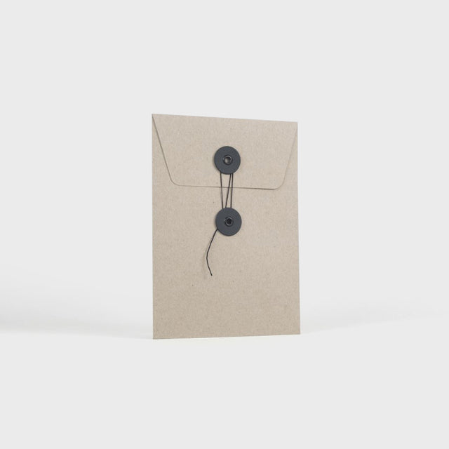3 Umschläge B6 Kraft und Schwarz
