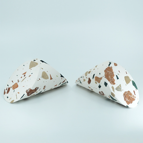 Buchstütze Terrazzo